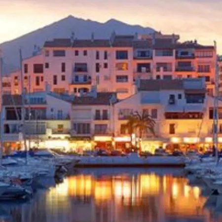 Beachside Apartment-h - Costa Del Sol Apartment