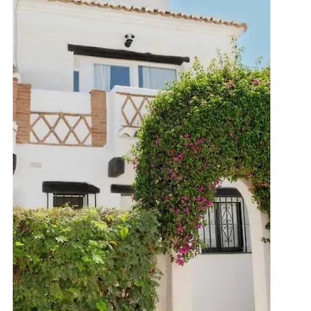 Apartment Beachside Apartment-h - Costa Del Sol *