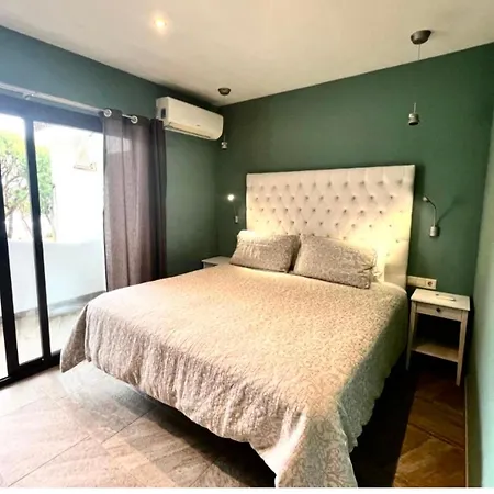 Apartment Beachside Apartment-h - Costa Del Sol *